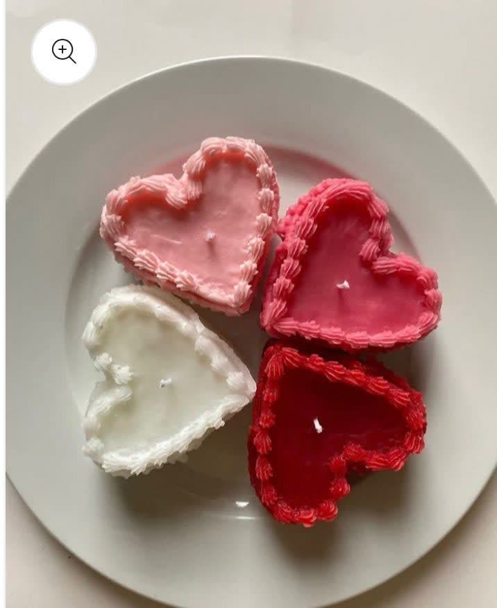 Ambre Candle Product